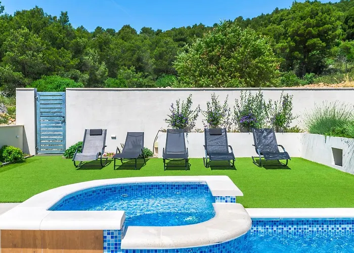 Ivana Apartament Szybenik